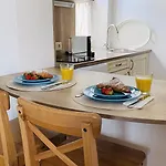 Barackvirag Apartmanhaz Apartment Tihany