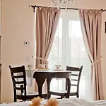 Apartment Barackvirag Apartmanhaz