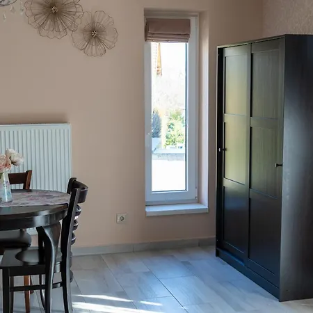 Barackvirag Apartmanhaz Apartment Tihany